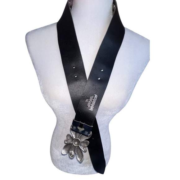 Antoniazzi Firenze Vintage Y2K Phoebe Floral Boho Chunky Statement Leather Belt